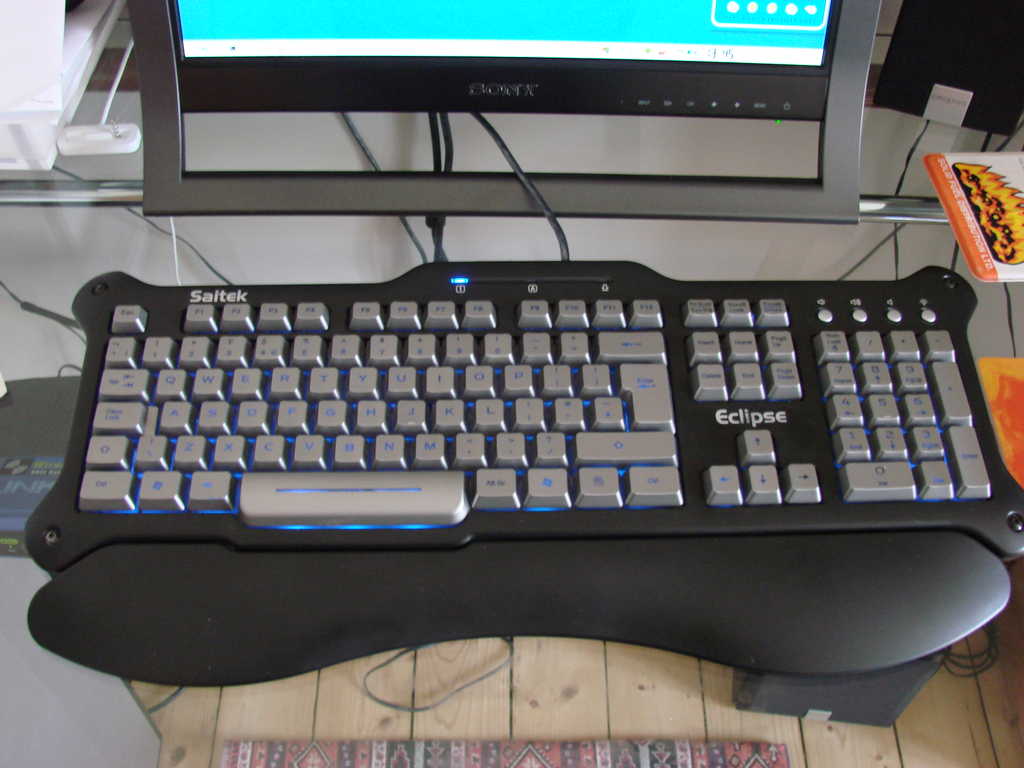 Saitek keyboard